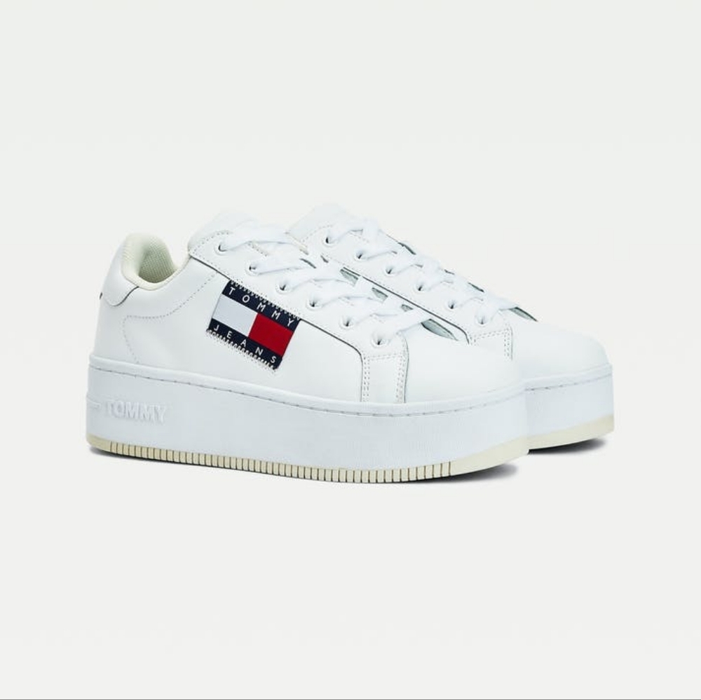 White Tommy Jeans sneakers Size 8 - Picture 3 of 5